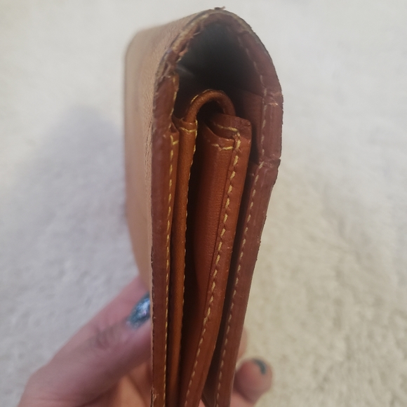 ❣️Alviero Martini Wallet❣️ - Picture 10 of 16